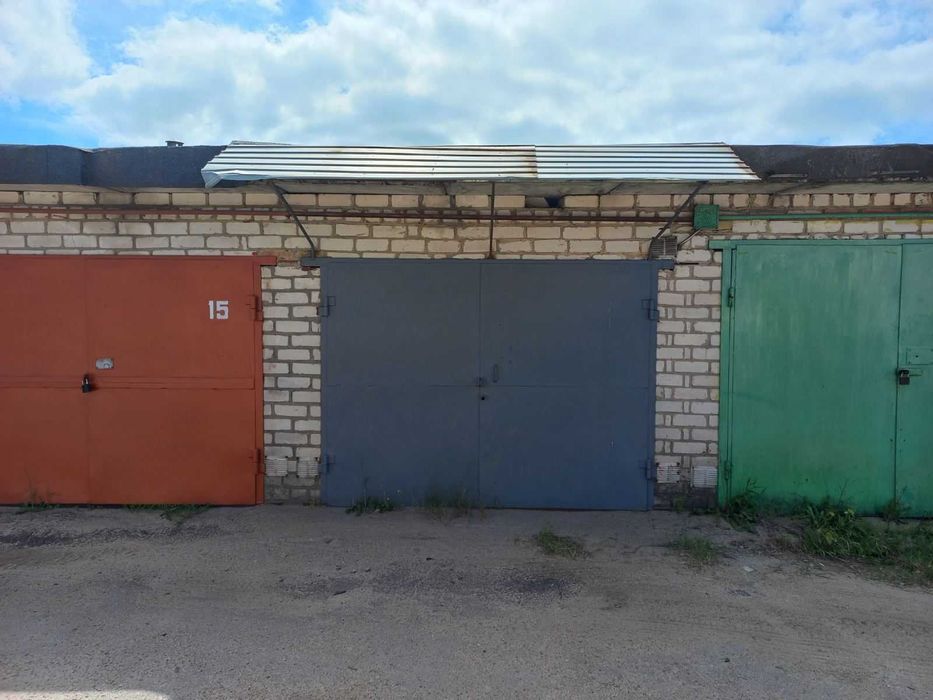 Гараж .Общество Станкостроителей-1. Кирпичный с смотровой ямой.