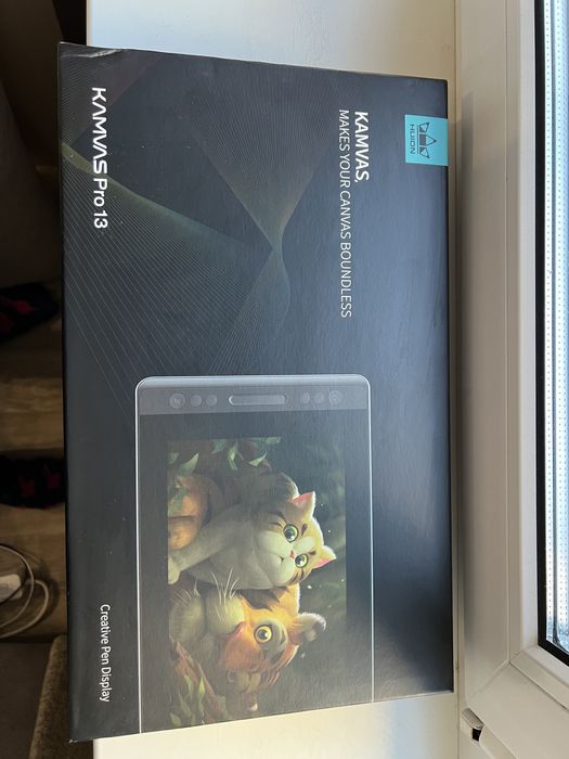 Графічний планшет Huion Kamvas Pro 13