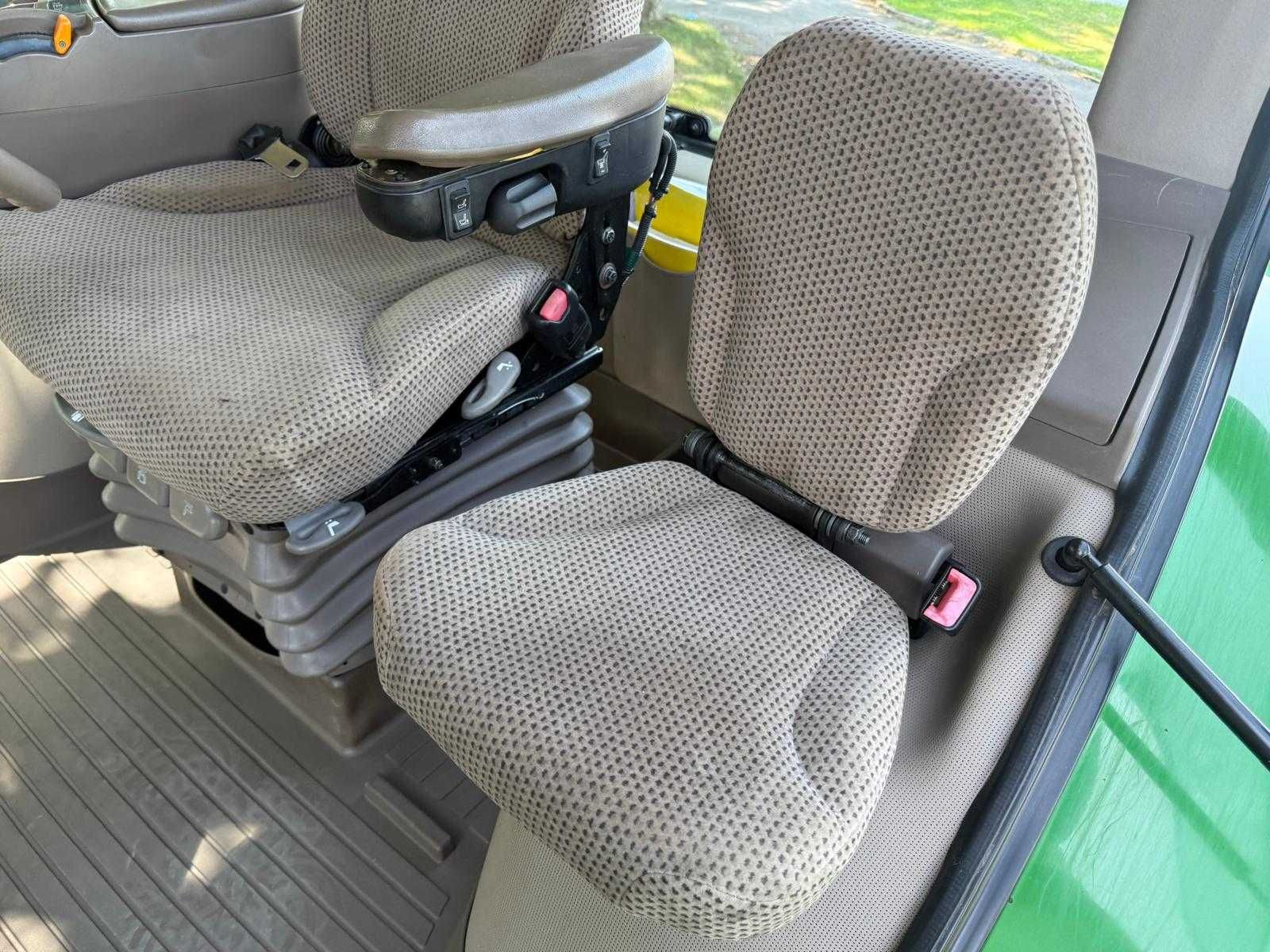 трактор John Deere 8335R  Powеr Shift . Рік випуску  2014