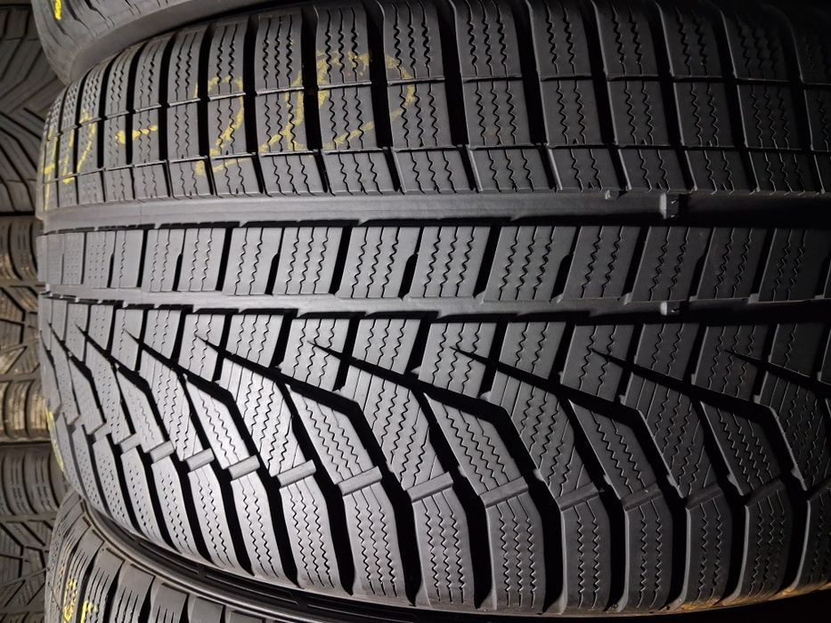 265/40 20 Hankook Isept EVO 2 Зимова резина ПАРА