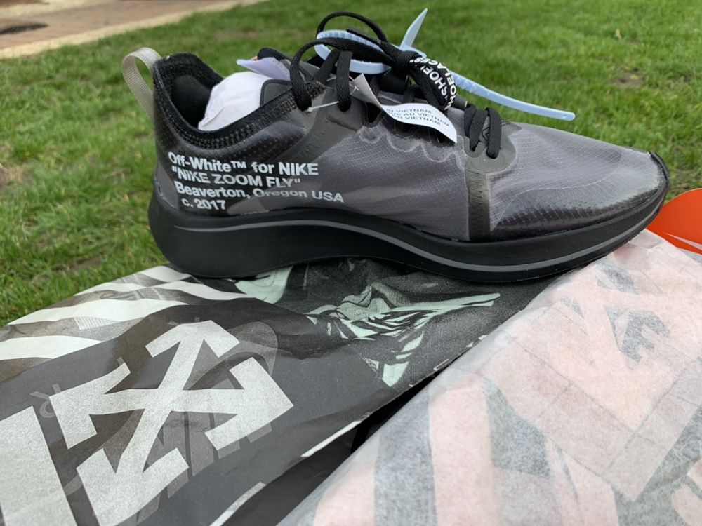NIKE Zoom FLY x OFF- WHITE. 42.5