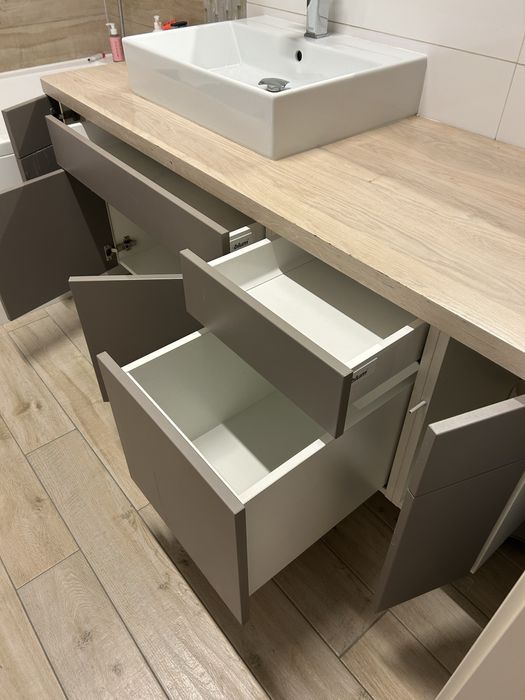 Szafka pod umywalke taupe, blum, egger
