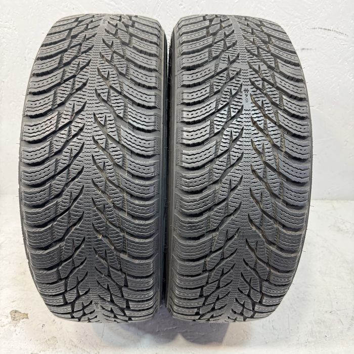 Зимові шини Б/У 205/60R16 Nokian HAKKAPELIITTA R3