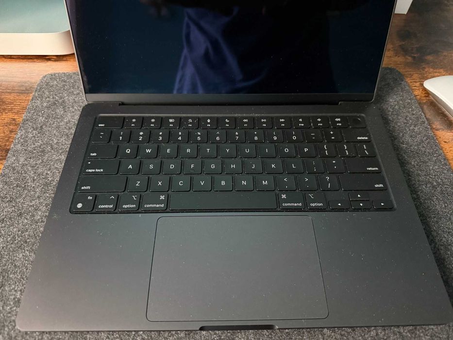 Macbook pro 14, m4 pro, 24gb Ram, 512ssd