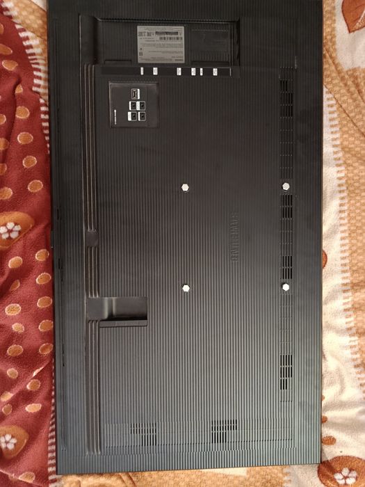 Монитор 43 Samsung