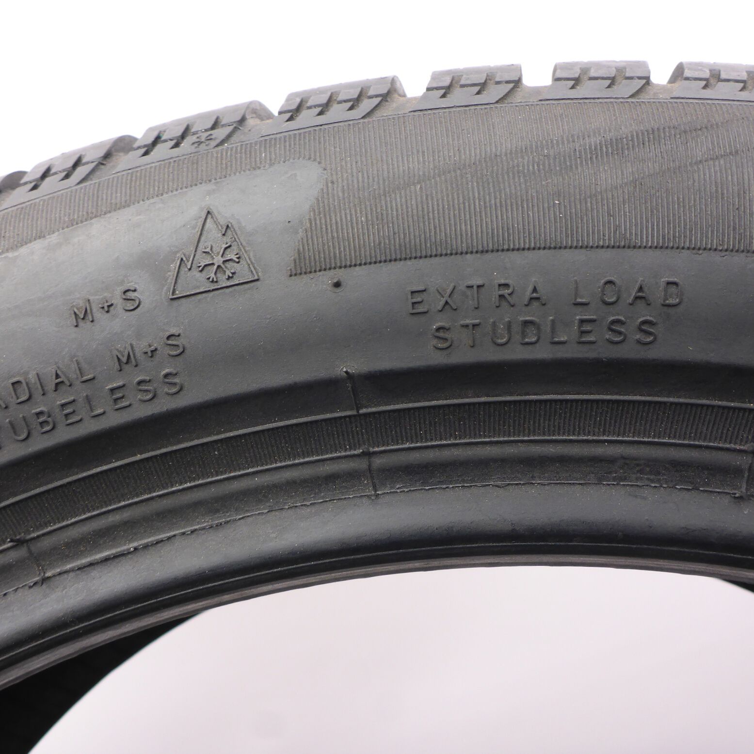 Opony 195/55/17 Pirelli 195/55R17 W210 92H Zimowe 2016, 2022 7,2-8mm