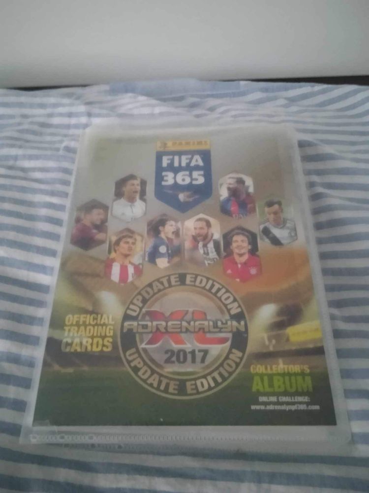 karty piłkarskie fifa 2017