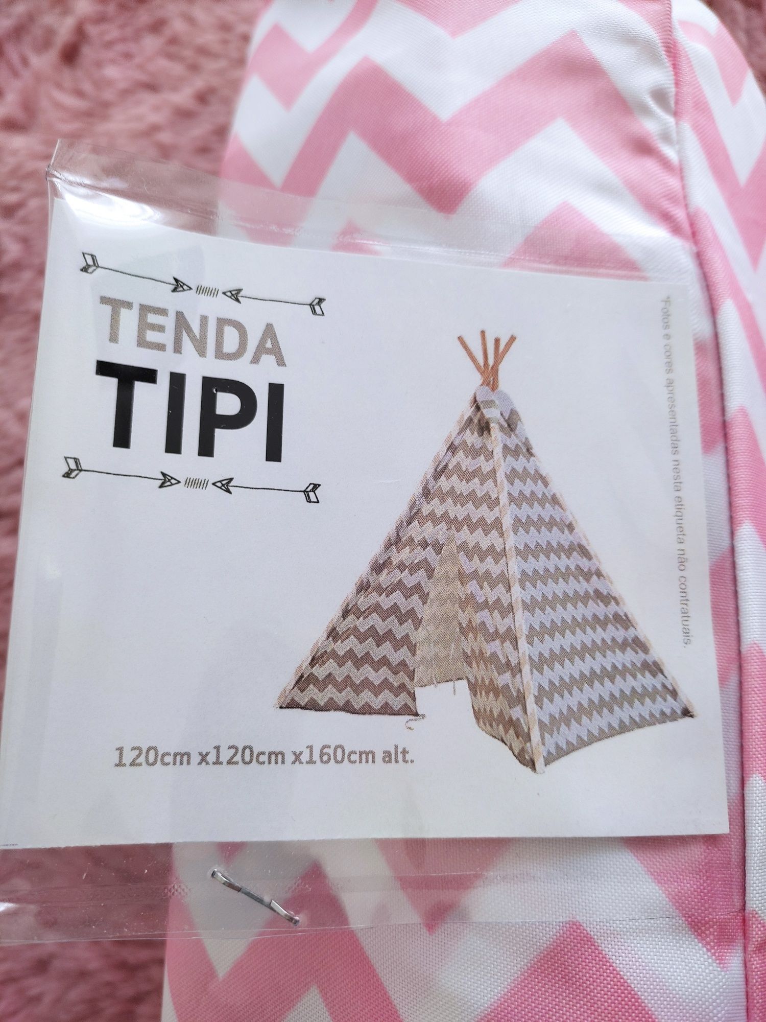 Tenda tipi menina