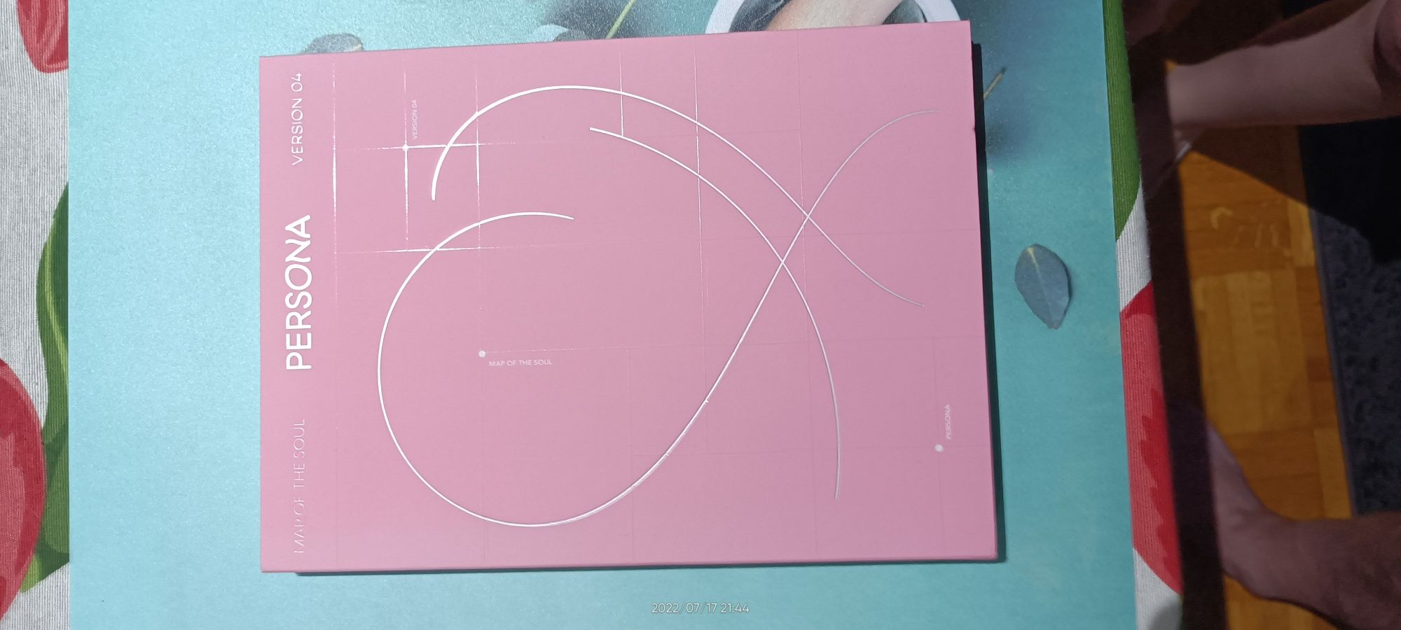 CD bts album persona