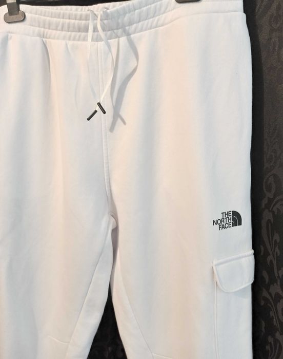 Брендовые теплые джоггеры карго The North Face