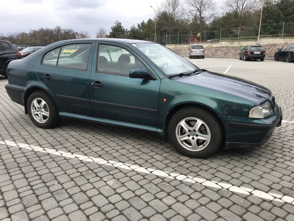 Skoda Octavia slx  1.9 tdi  a4