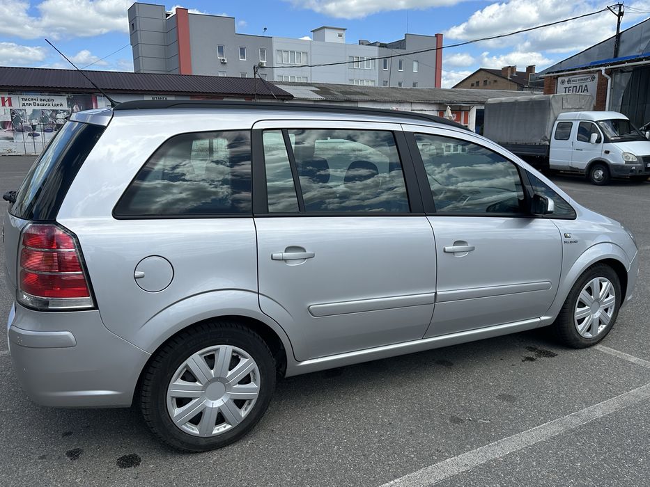 Opel zafira 2006