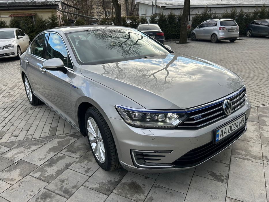 Passat 1.4 бензин гібрид