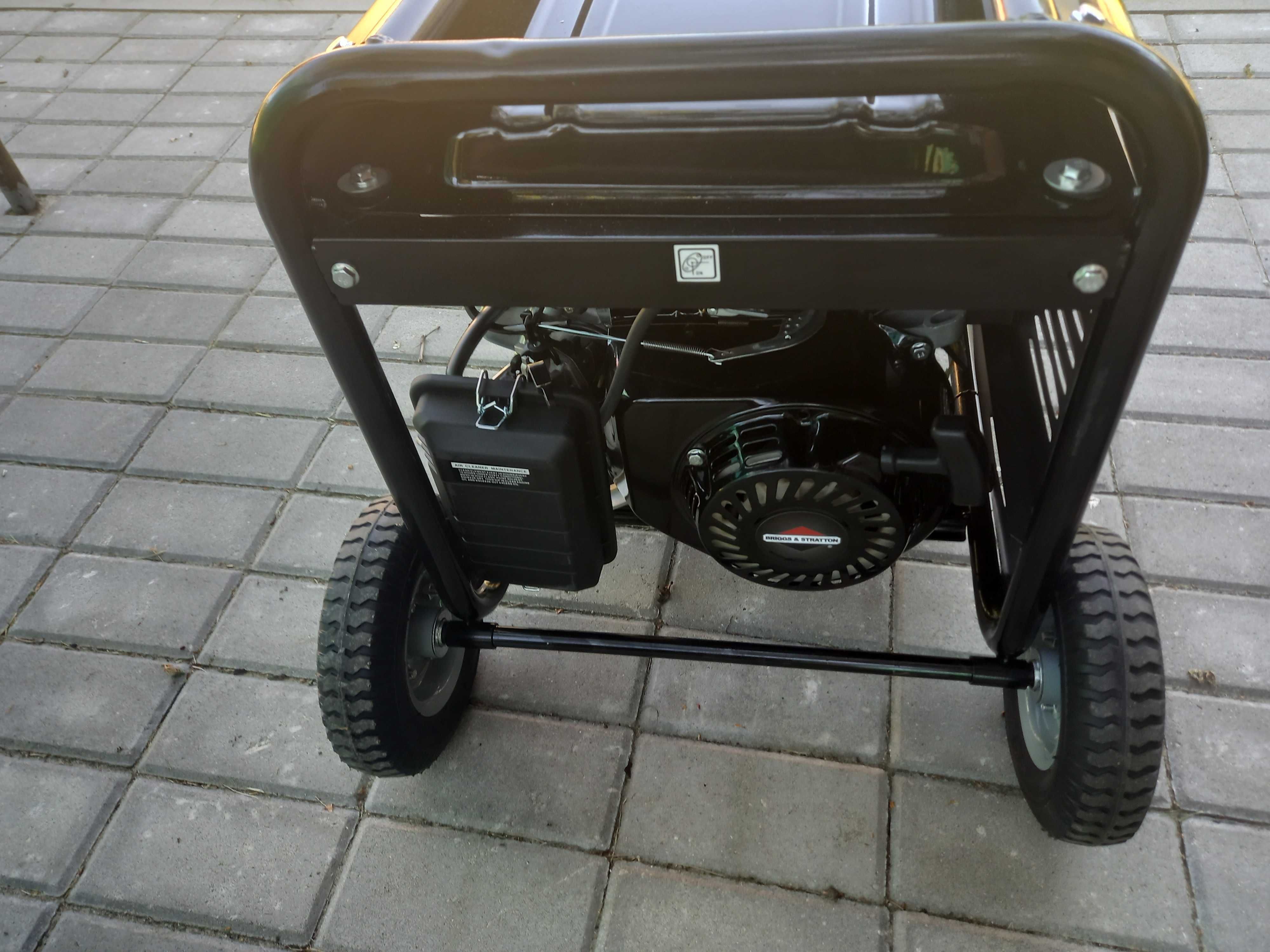 Agregat prądotwórczy DURRGERS D5900GX7, HC40-250/BOT