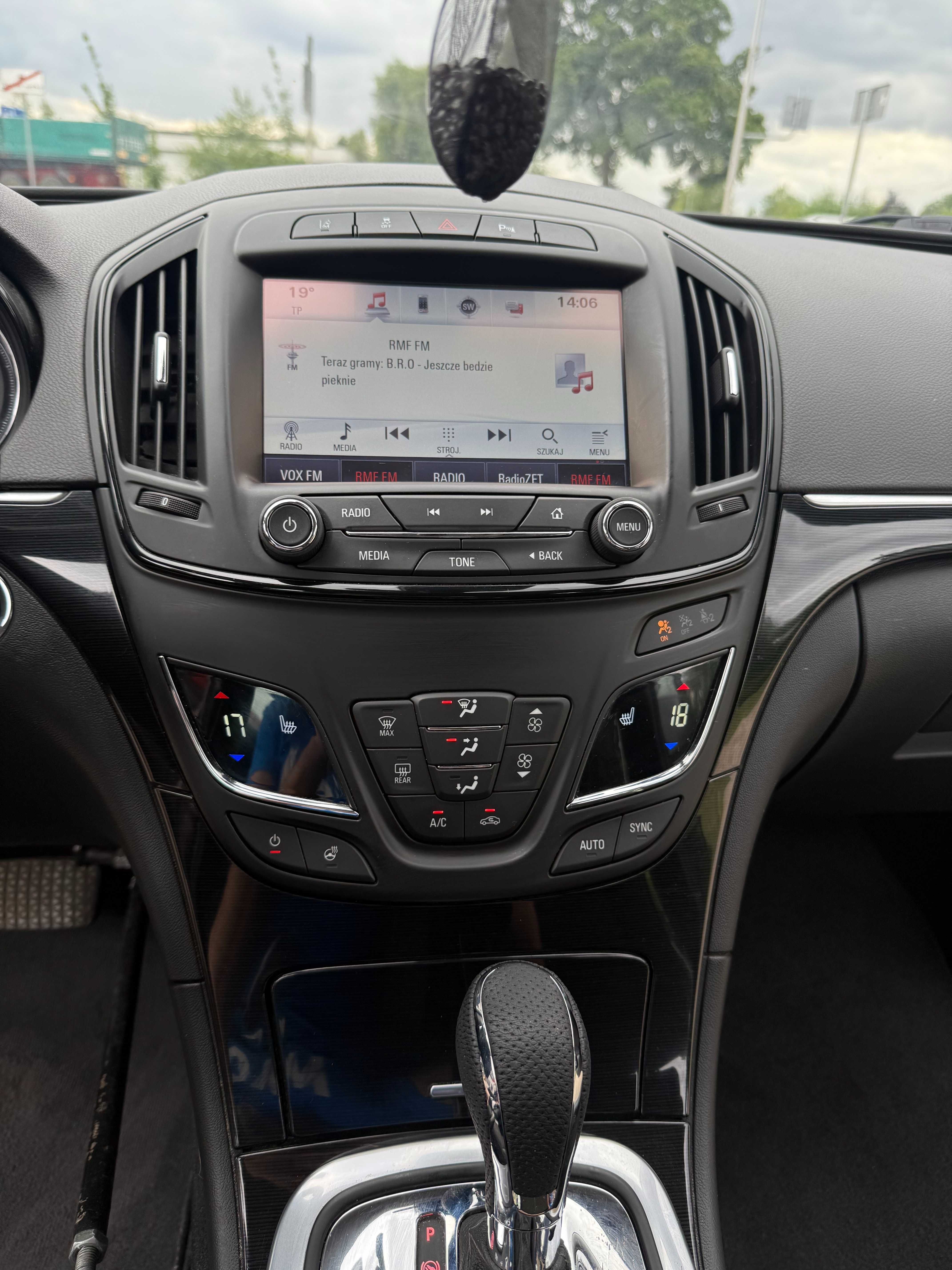 Opel Insignia 2.0 CDTI Sports Tourer Automatik Edition