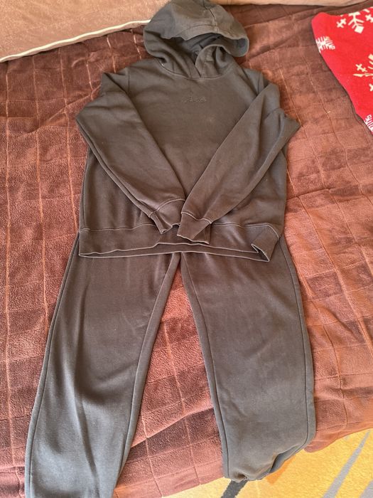 Спортивный костюм reserverd