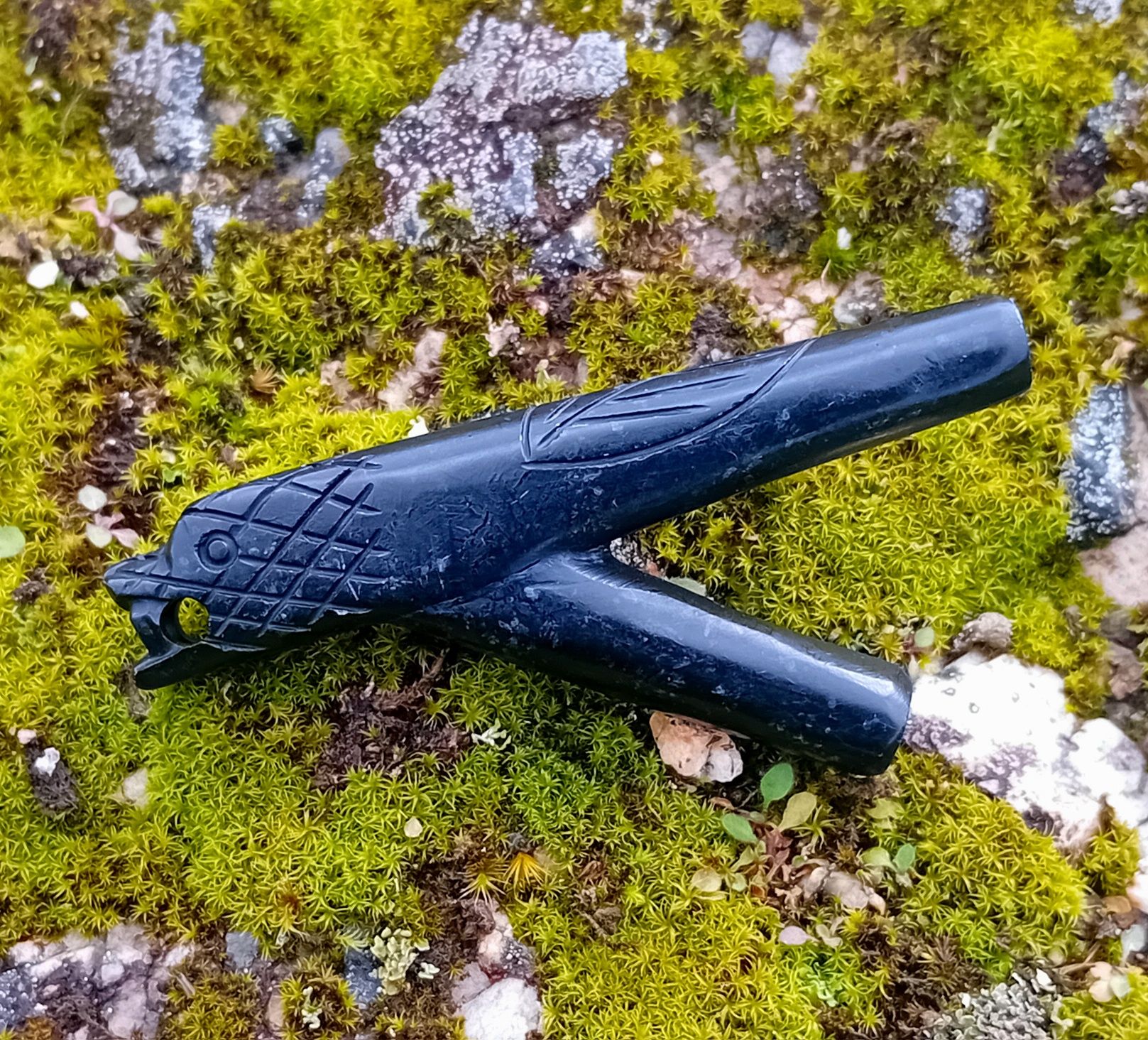 Kuripe - Auto-Aplicador de Rapé em Pedra Serpentina dos Andes