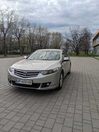 Продам Срочно автомобиль honda accord 
(потому что хочу новее, тоже Хо