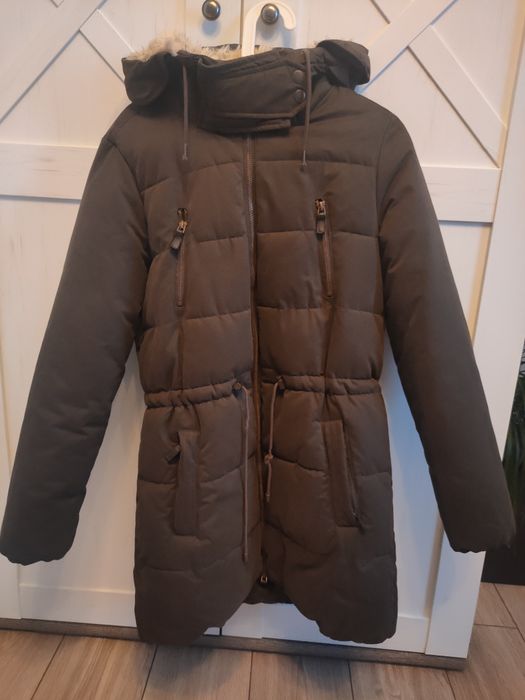 Dłuższa kurtka zimowa parka rozmiar L , Clockhouse