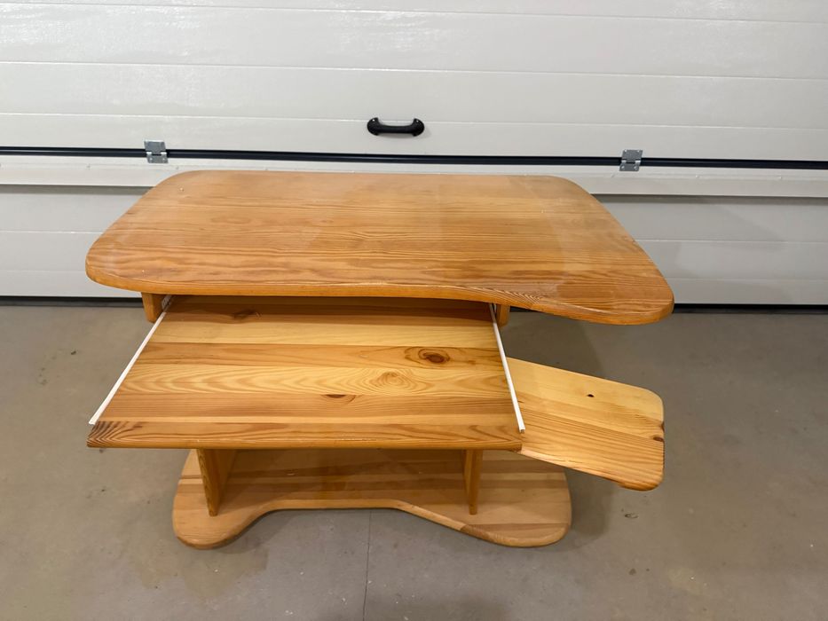 Dwa biurka do nauki/pod komputer