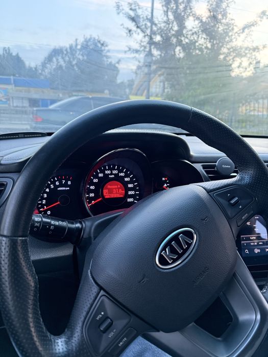 Kia Rio 3 2012 1.6