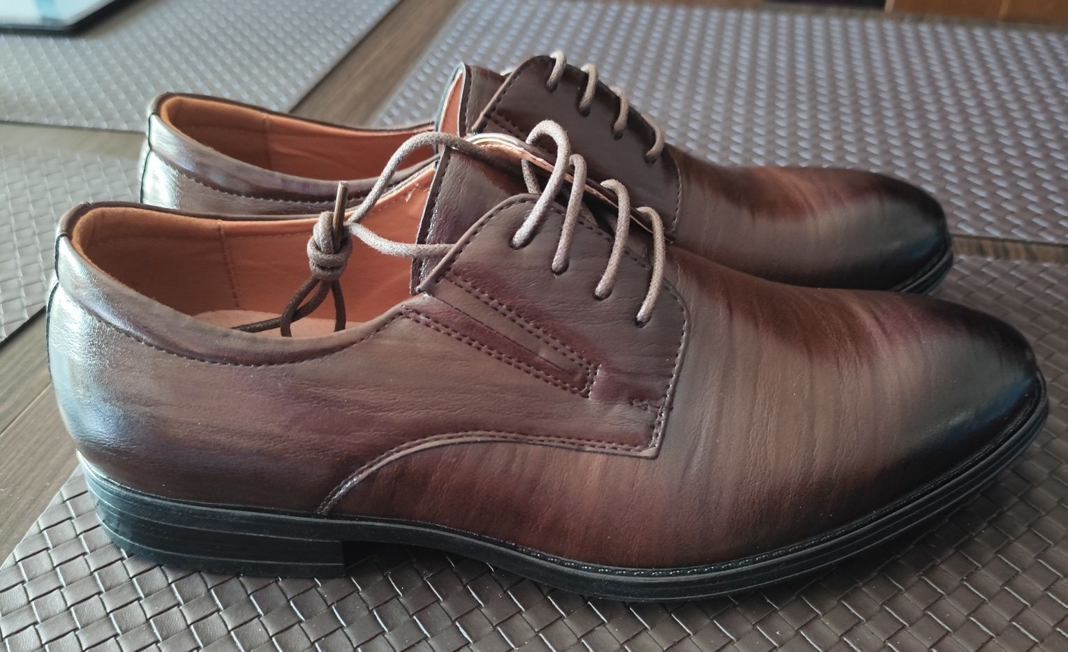 Buty męskie eleganckie wizytowe brązowe 42 cieniowane