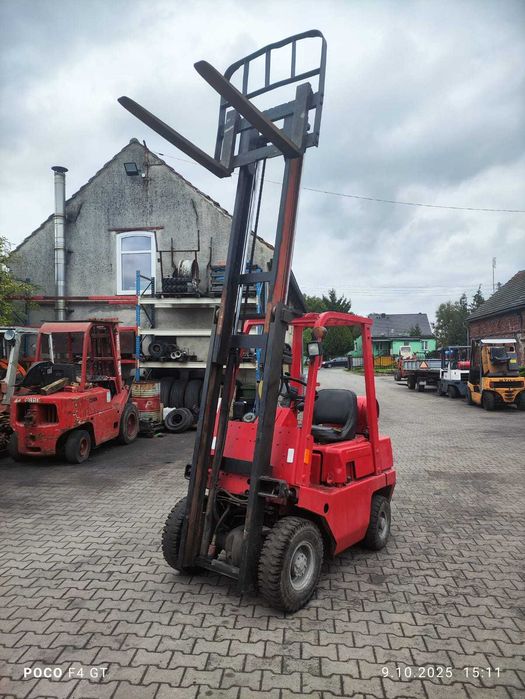 Wózek widłowy Nissan 1,5 Tony LPG Pompowane Terenowy Toyota Linde TCM