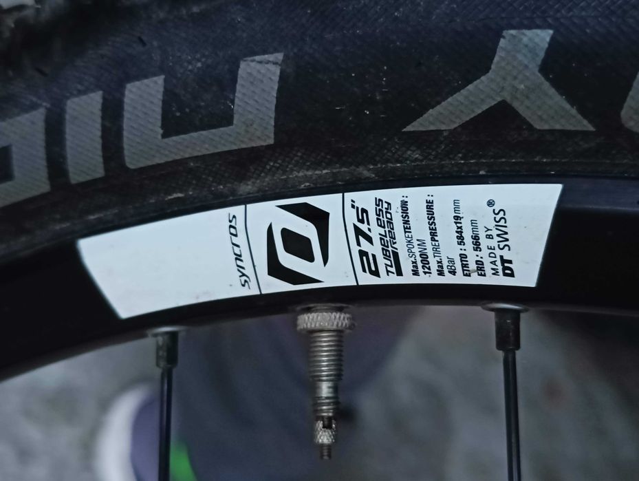 Rower Scott Genius 720 Rozmiar L Carbon Fox Magura MT7 Enduro 27,5