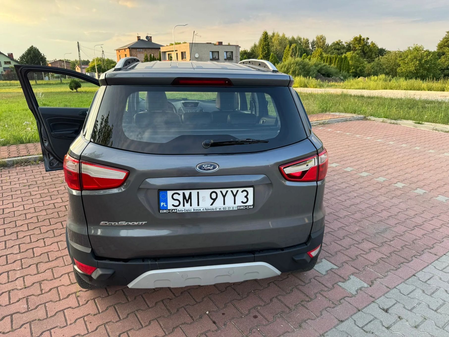 Ford EcoSport 1,5 TDCI titanium, led, keyless to go, niski przebieg, serwisowany