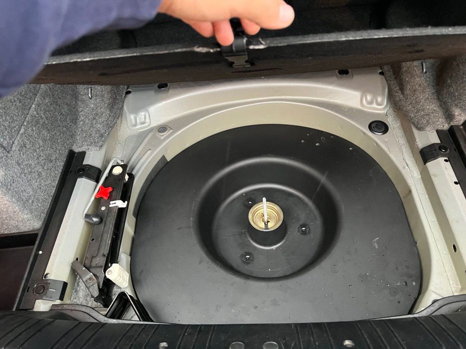 Продам авто BMW 320