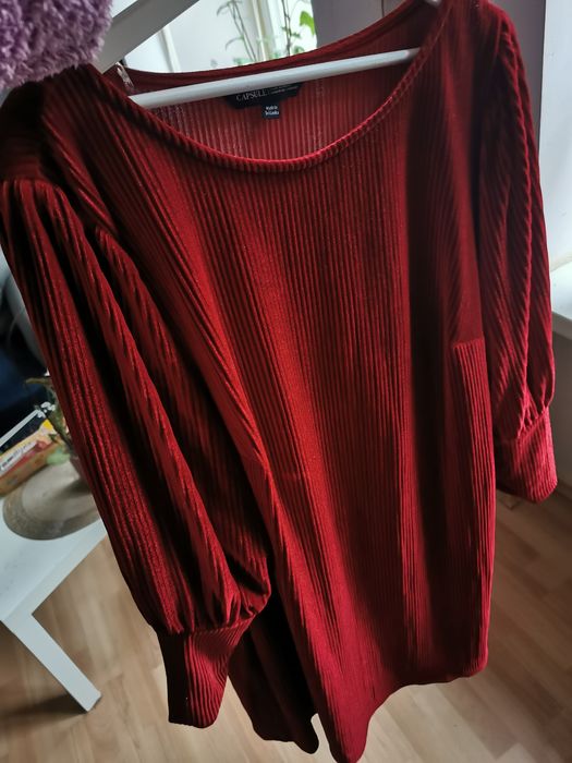 Czerwona piękna sukienka xxl Capsule
