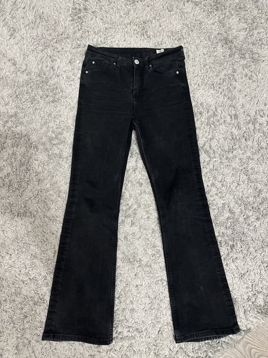 Чорні стрейчеві джинси фірми M&S 36 розмір