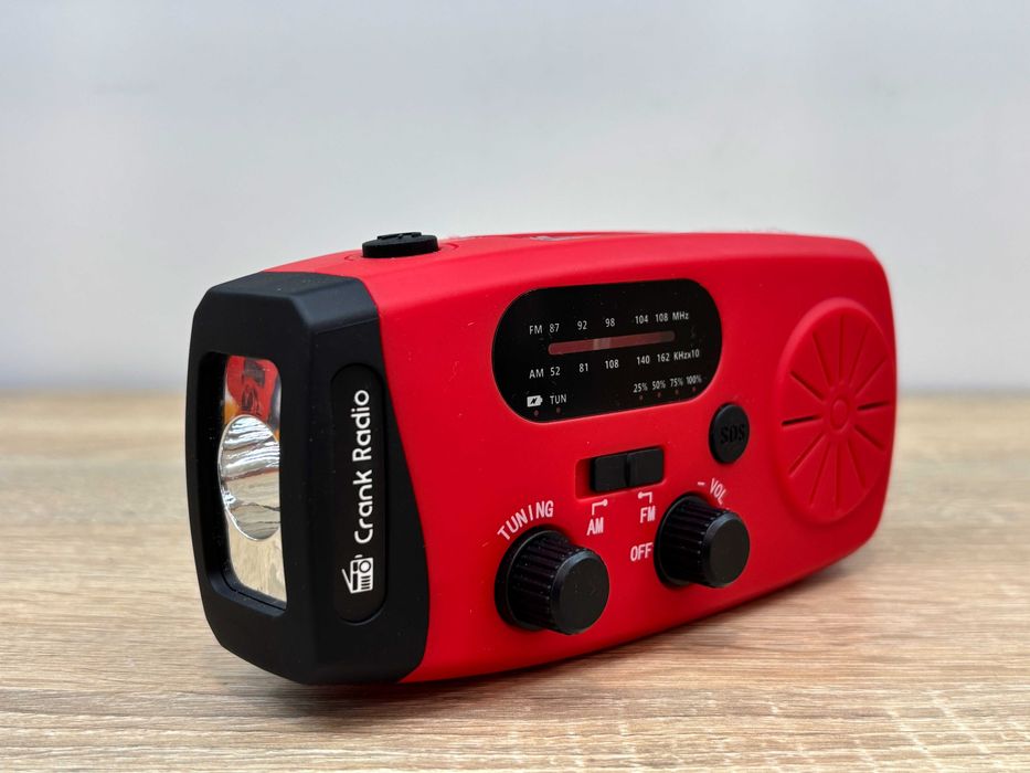 Radio-Powerbank-Latarka Crank Radio nieużywane