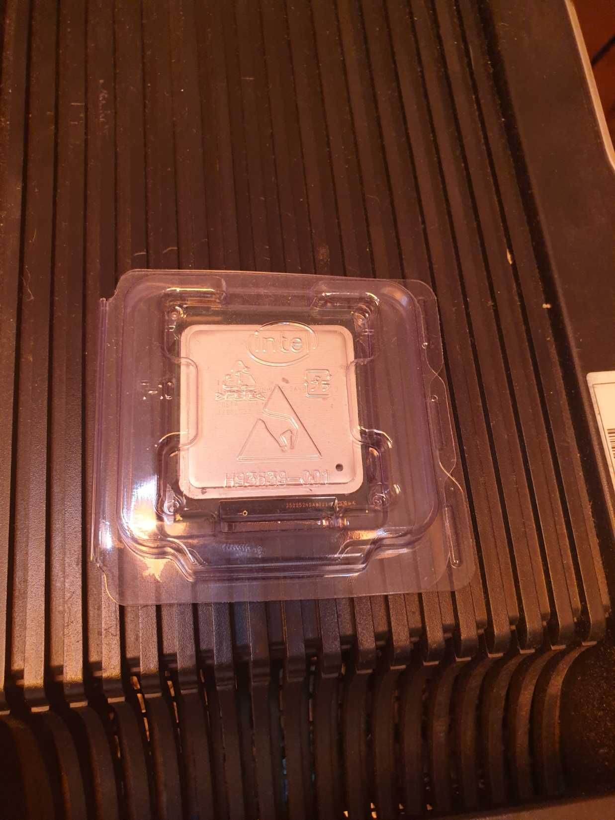 Stacja robocza HP Z820  Intel Xeon E5-2640, 32GB pamięci RAM DDR3