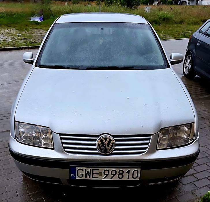 Volkswagen Bora 2003r