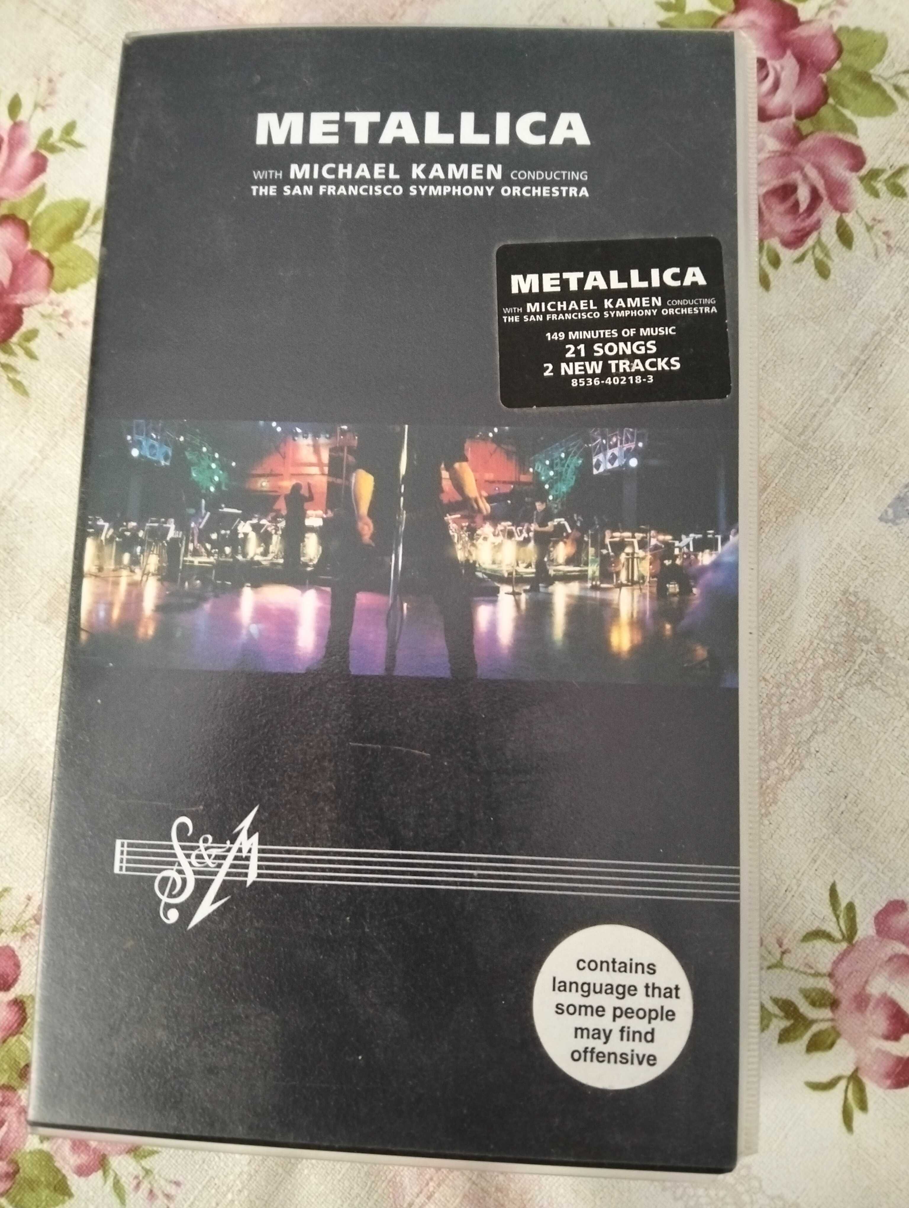 Cassete vhs original dos  metálica