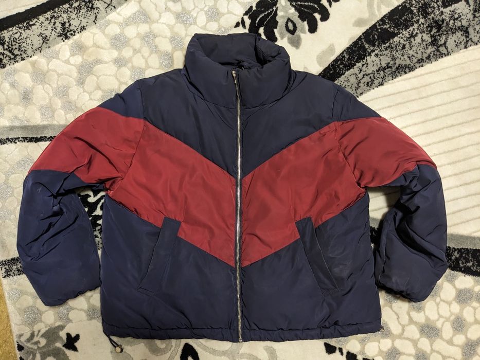 Зимова жіноча куртка H&M Divided