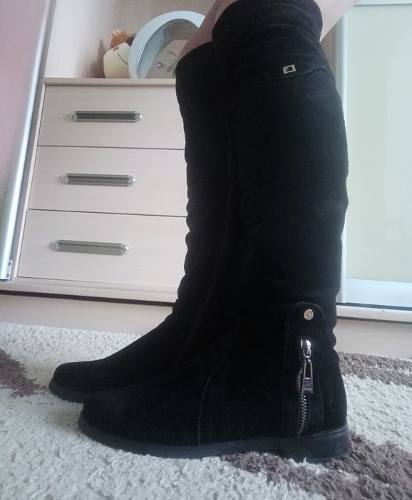 Зимні ботінки жіночі