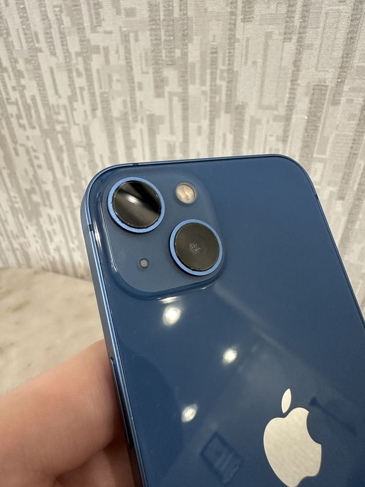 iPhone 13 128gb blue Neverlock