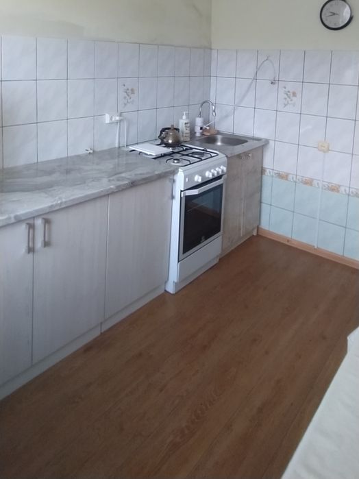 3к квартира біля Велесу, без оплати за ц/опалення.