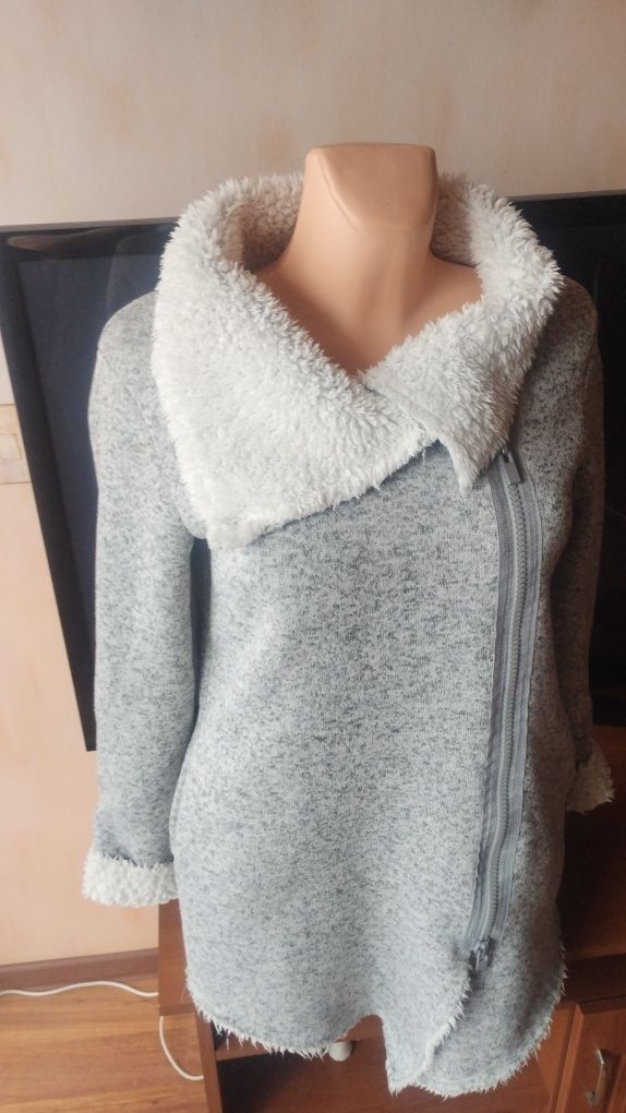 Sweter r. L Reserved (89)