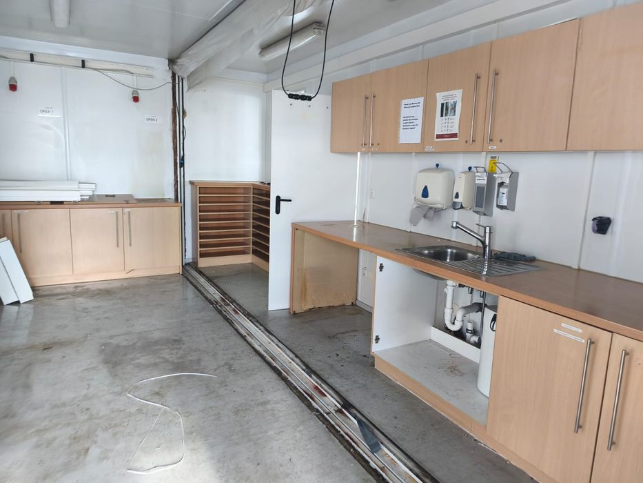 Containex zestaw 12 sztuk kontener 177m2 kontenery biurowe