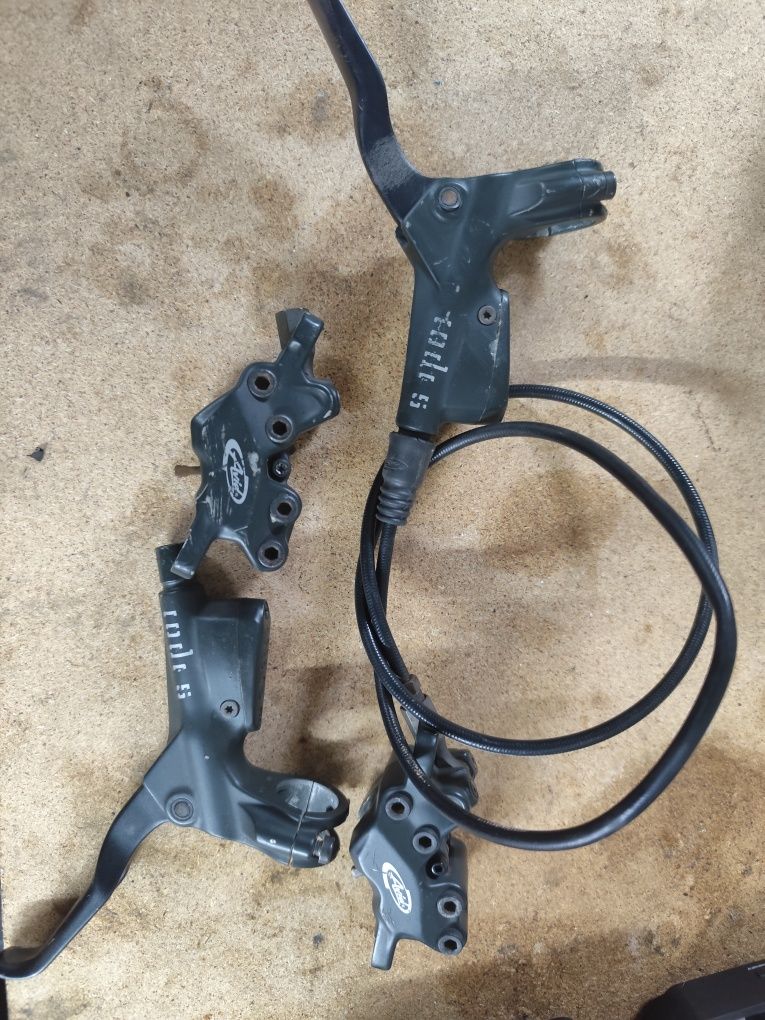 Avid code 5 4 pistons
