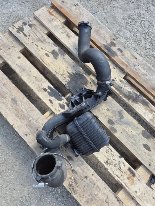 RURA Turbo Przewod INTERCOOLERA AUDI Q5 8R A5 8T A4 B8 2.0 TDI