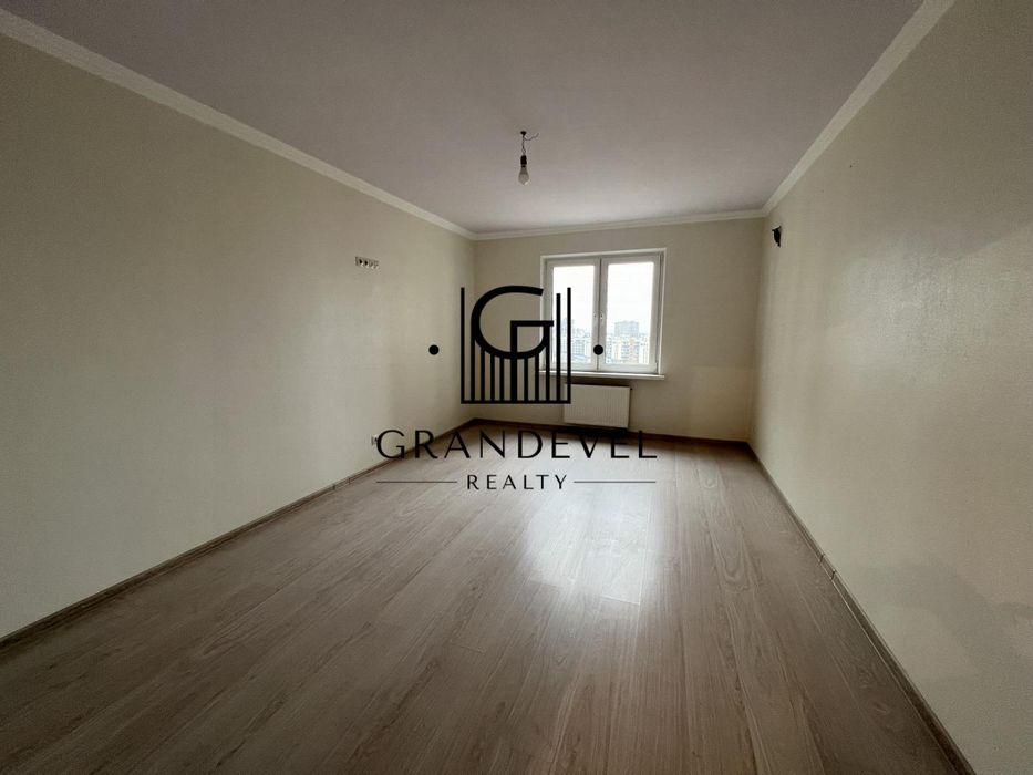 Продаж 3к квартири по вул. С.Данченка 1, Виноградар, Київ