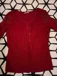 sweter Orsay XS czerwony z koronką