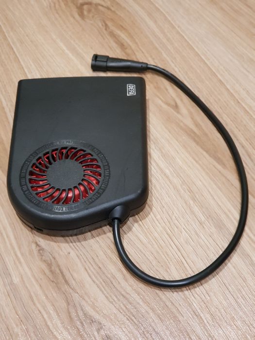 Nagrzewnica ogrzewacz wnetrza farelka 1400w Defa 3540