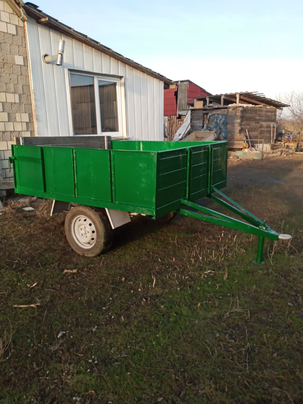 Тракторний причіп