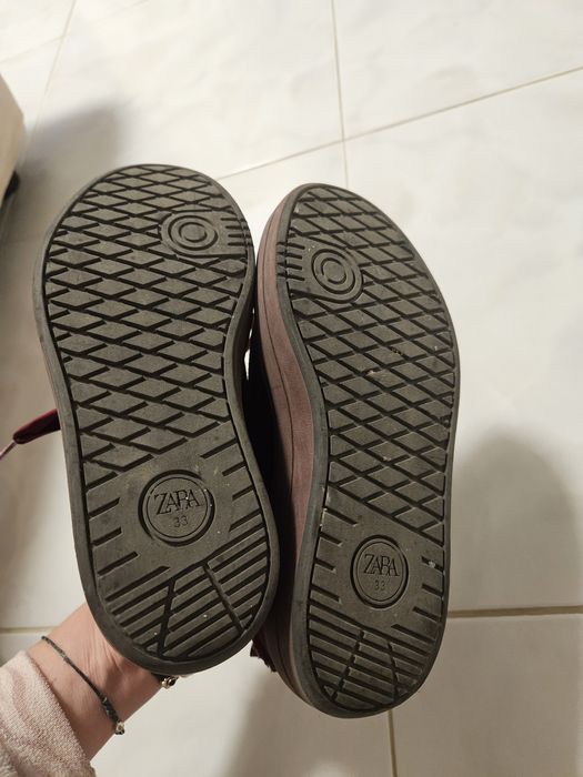 Sapatos de veludo