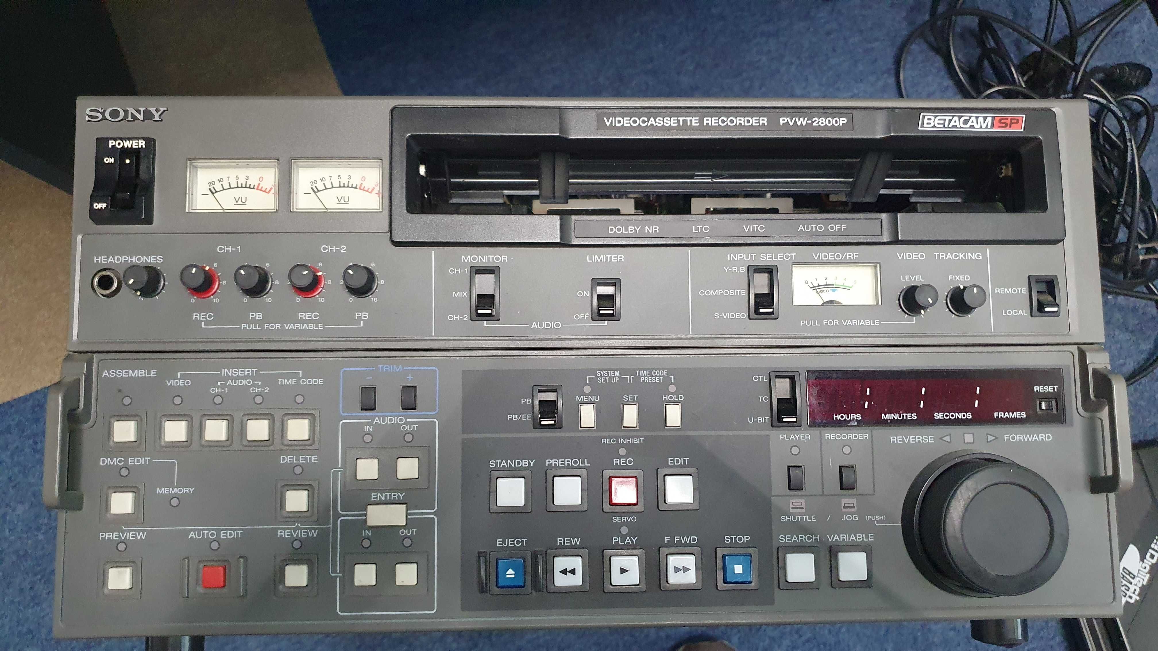 Betacam SP Sony PVW-2800P Студийный видеомагнитофон